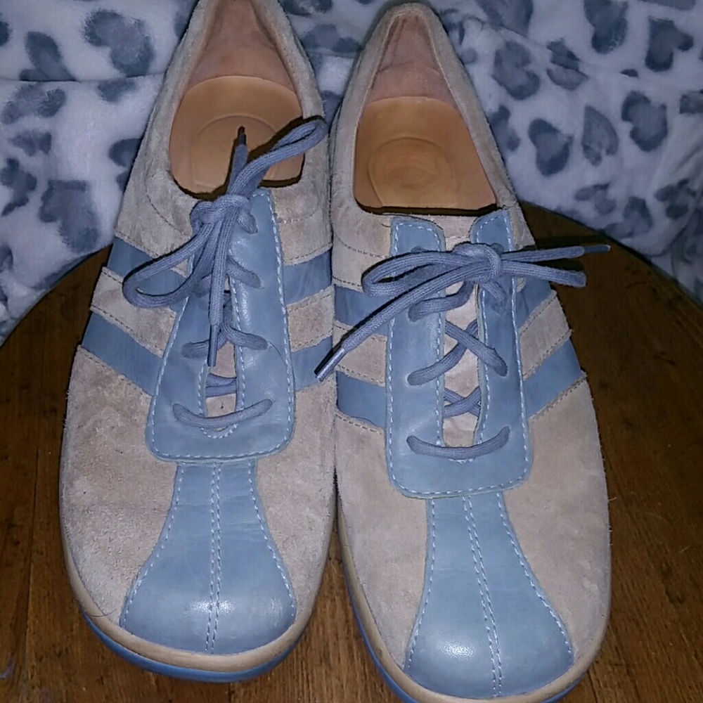 Nurture "bowling" shoes.